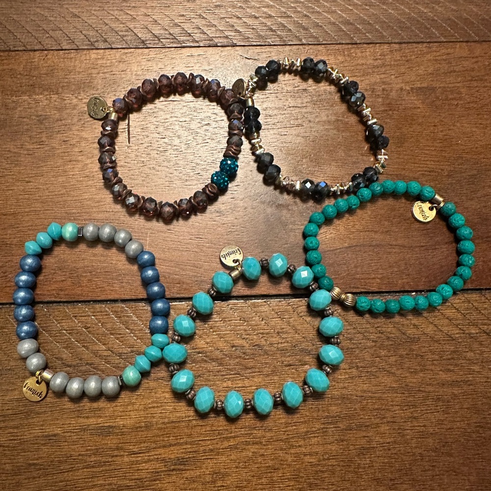 Erimish Multicolor Beaded Bracelets Set